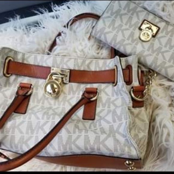 Michael Kors purse and wallet